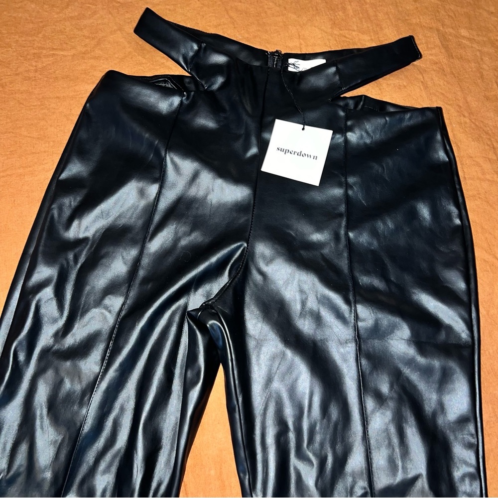 *NEW W/ TAGS* Sexy Black Cutout Vegan Leather Skinny Pants